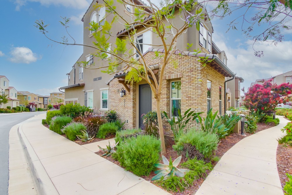 Virtual tour photo 4 of 40 for 16342 Veridian Cir