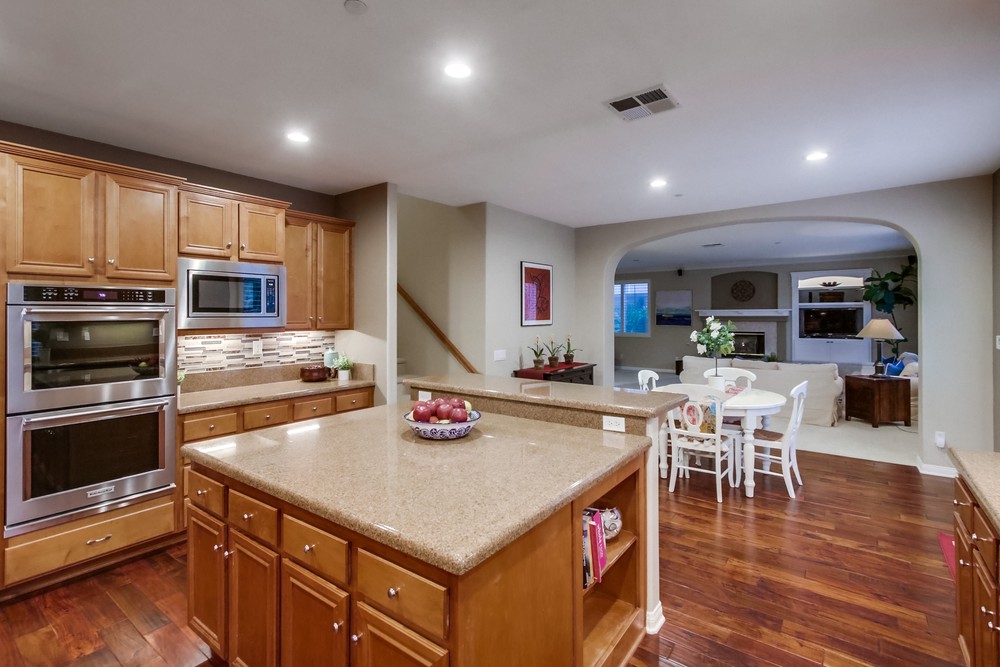 16345 Fox Valley Dr Rancho Photos