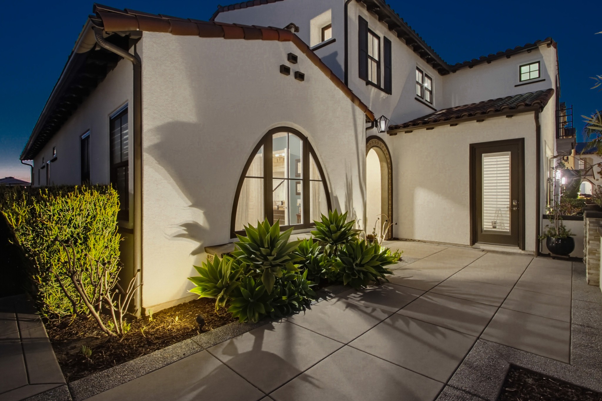 Virtual tour photo 8 of 103 for 16356 Streamwood Ct