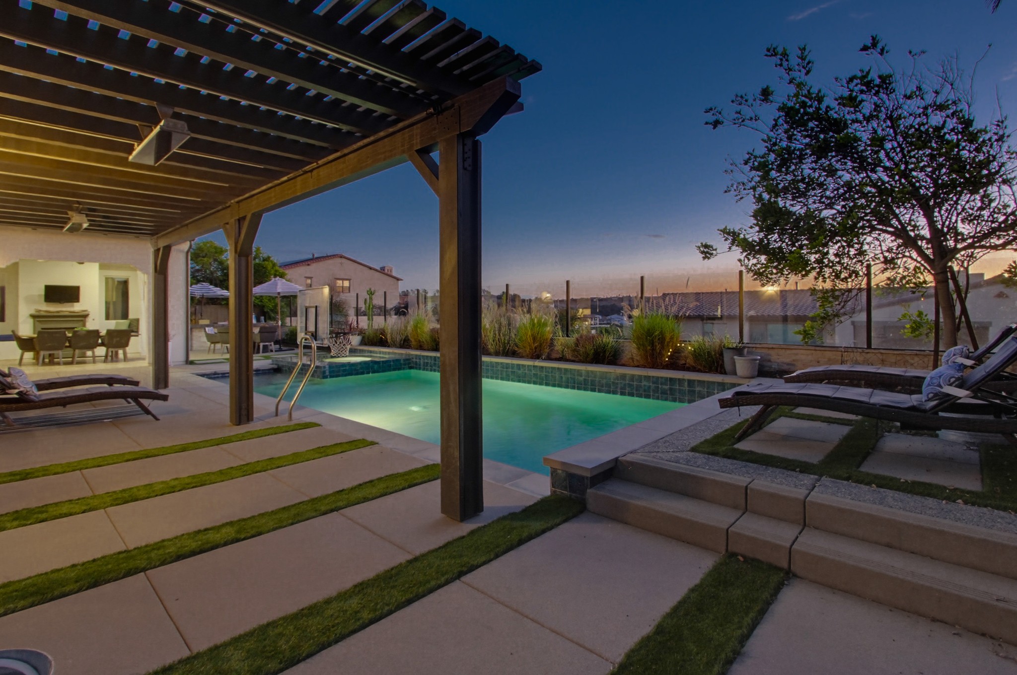 Virtual tour photo 14 of 103 for 16356 Streamwood Ct