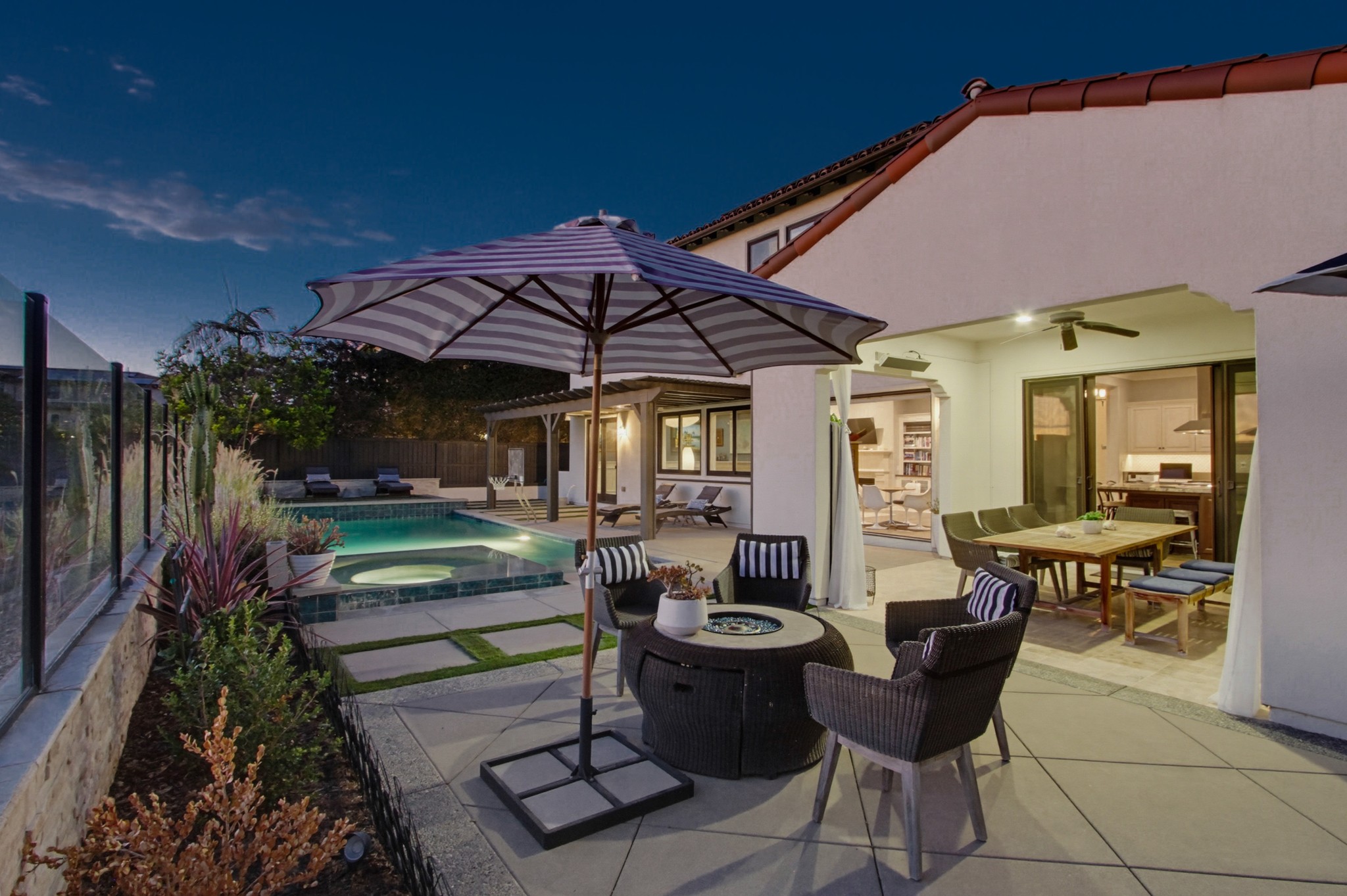 Virtual tour photo 17 of 103 for 16356 Streamwood Ct