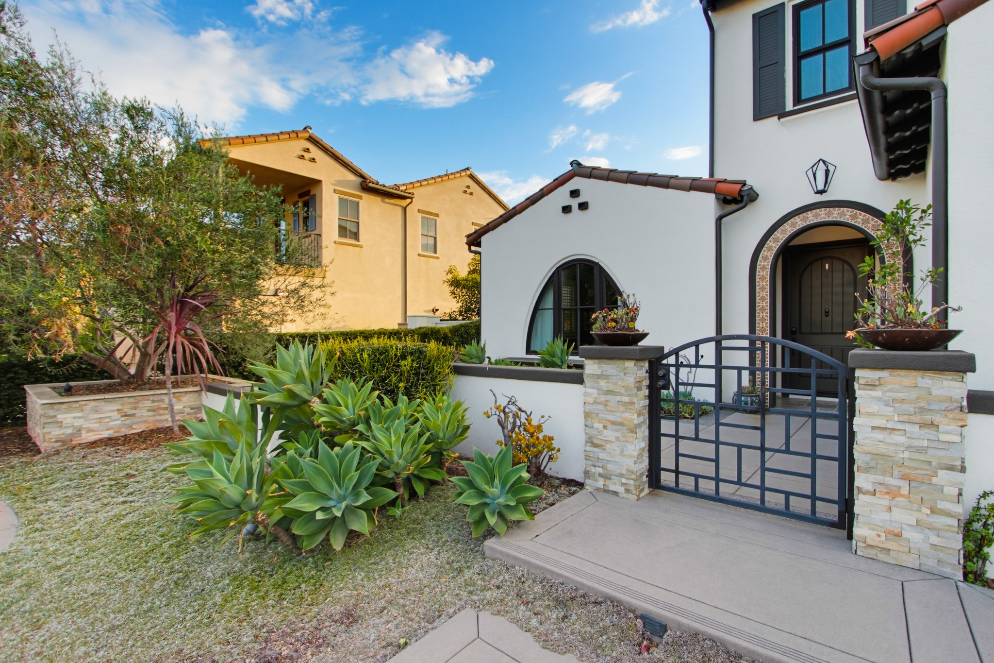 Virtual tour photo 82 of 103 for 16356 Streamwood Ct