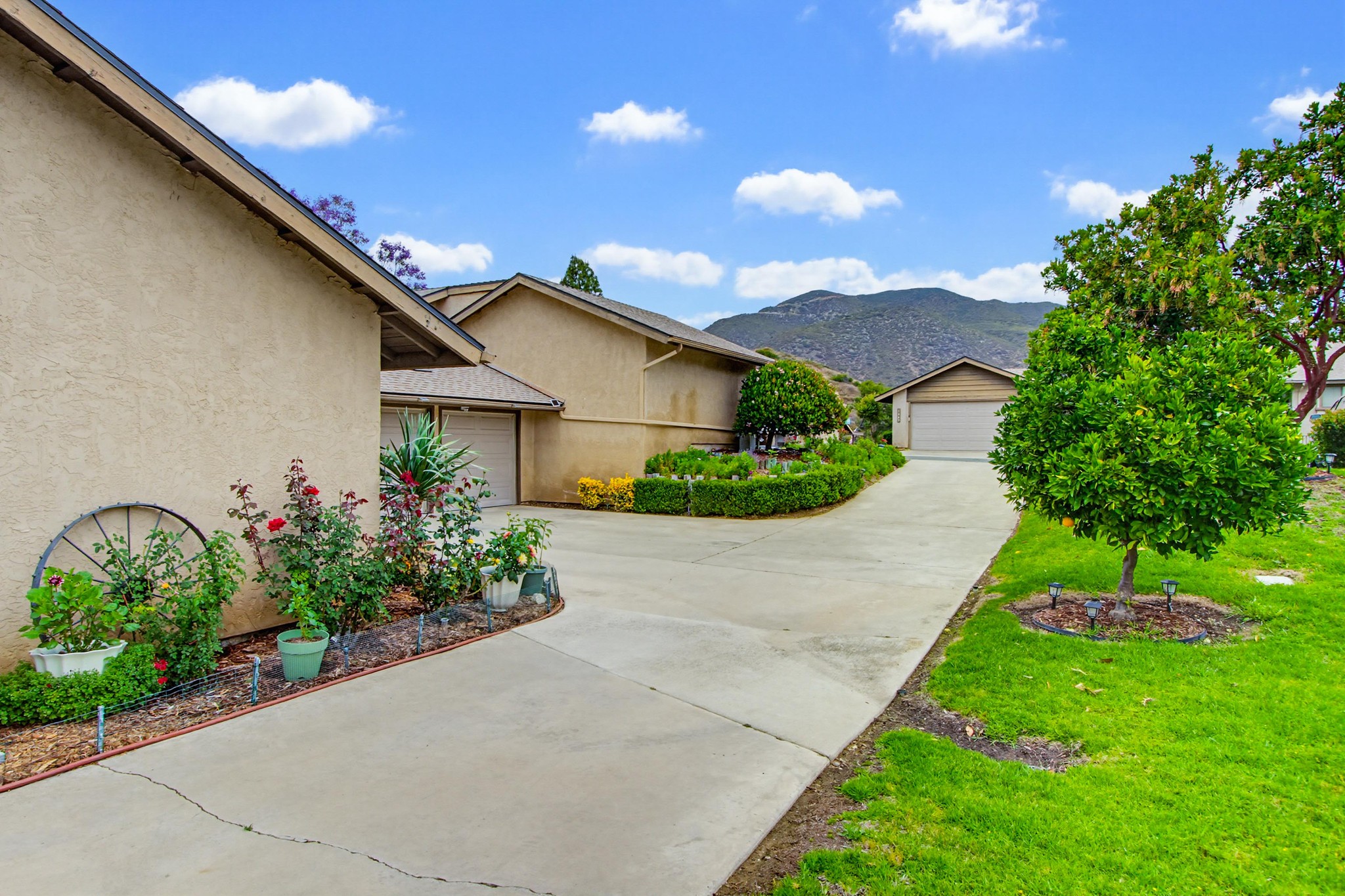 Virtual tour photo 10 of 66 for 1637 Pala Lake Dr