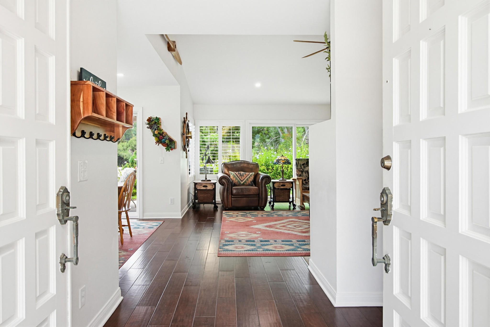 Virtual tour photo 13 of 66 for 1637 Pala Lake Dr