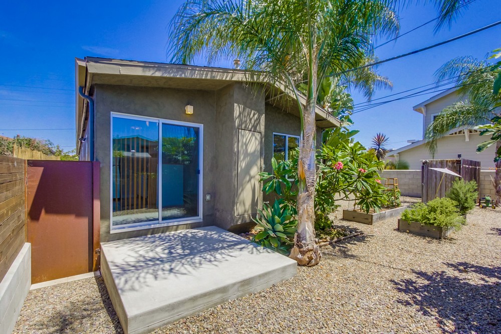 Virtual tour photo 11 of 31 for 1638 32nd St