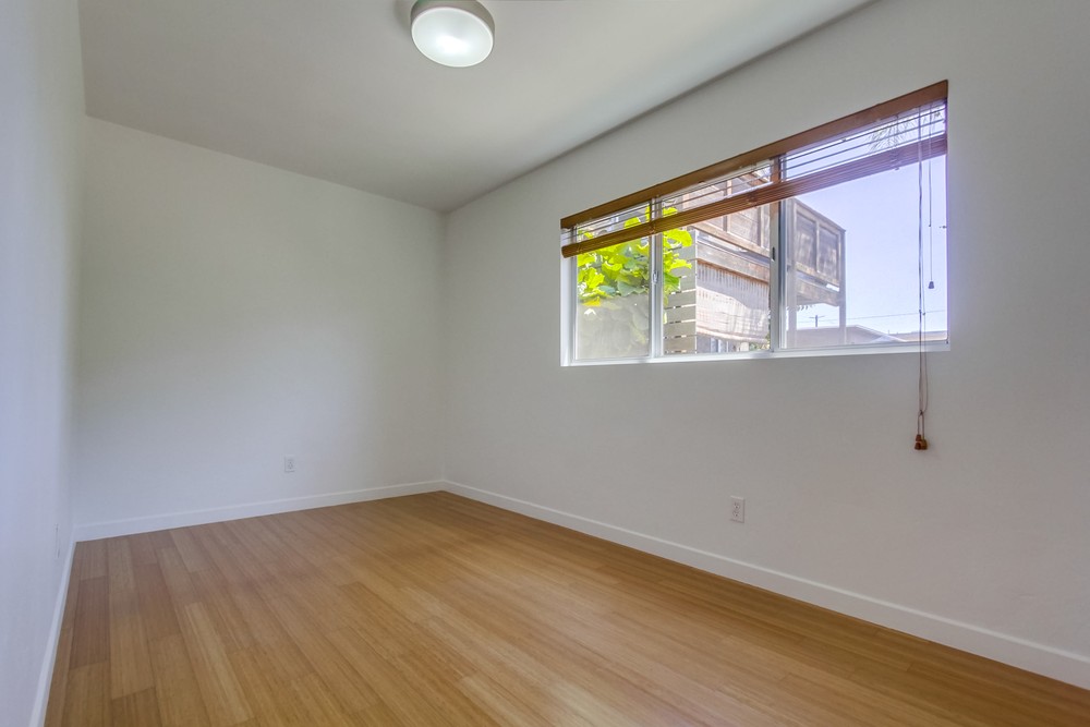 Virtual tour photo 22 of 31 for 1638 32nd St