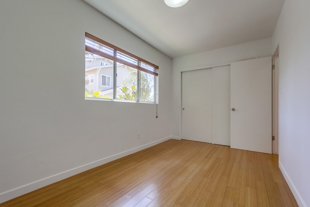 Virtual tour photo 23 of 31 for 1638 32nd St