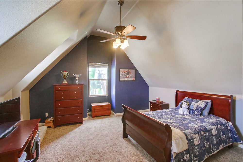 Virtual tour photo 28 of 45 for 16388 Calloway Dr