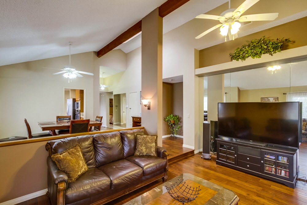 Virtual tour photo 14 of 38 for 16390 Avenida Nobleza
