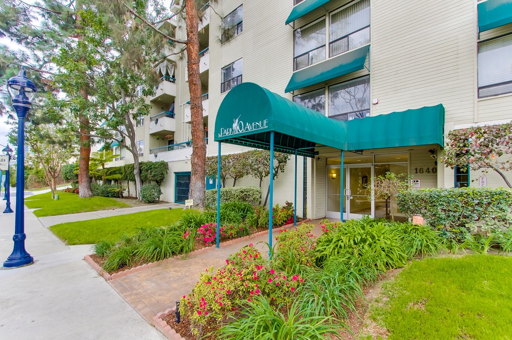 Virtual tour photo 5 of 66 for 1640 10th Avenue #301