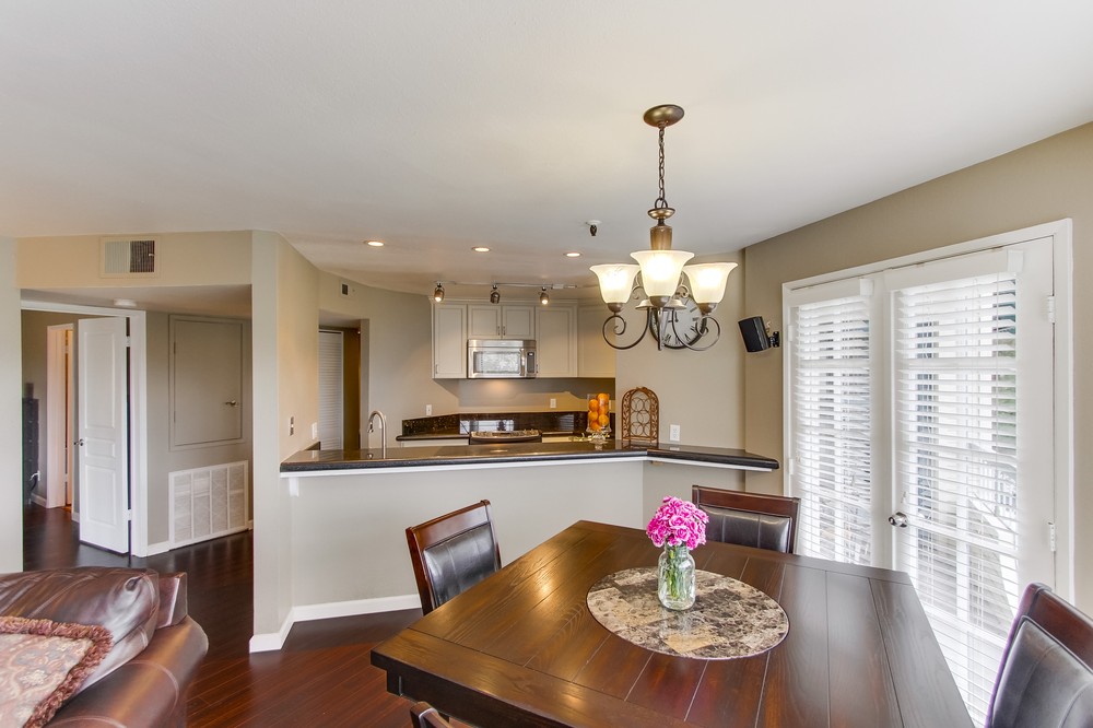 Virtual tour photo 20 of 66 for 1640 10th Avenue #301