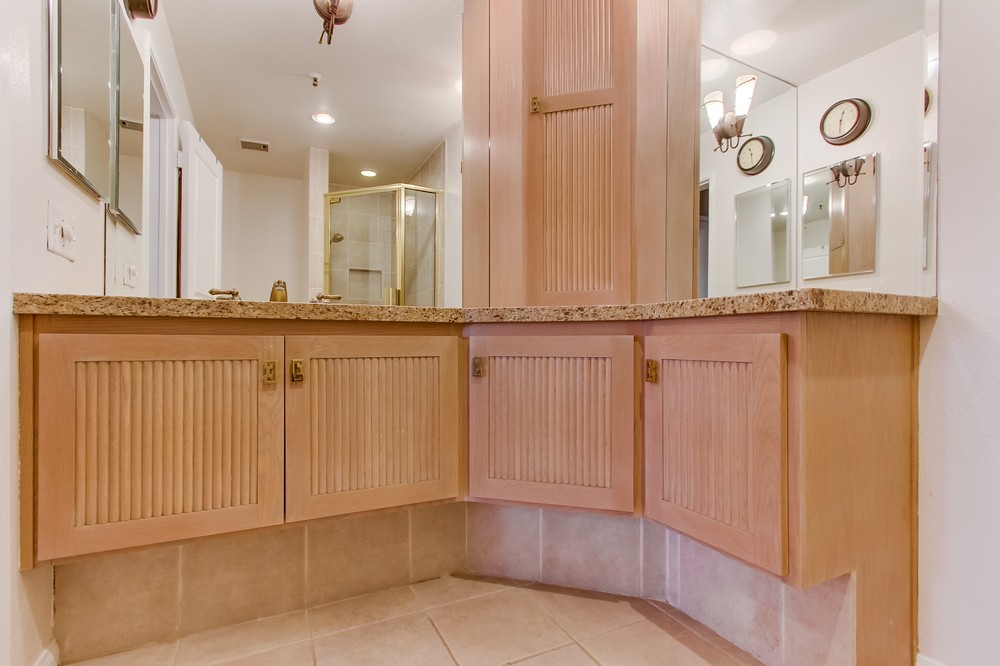 Virtual tour photo 29 of 66 for 1640 10th Avenue #301