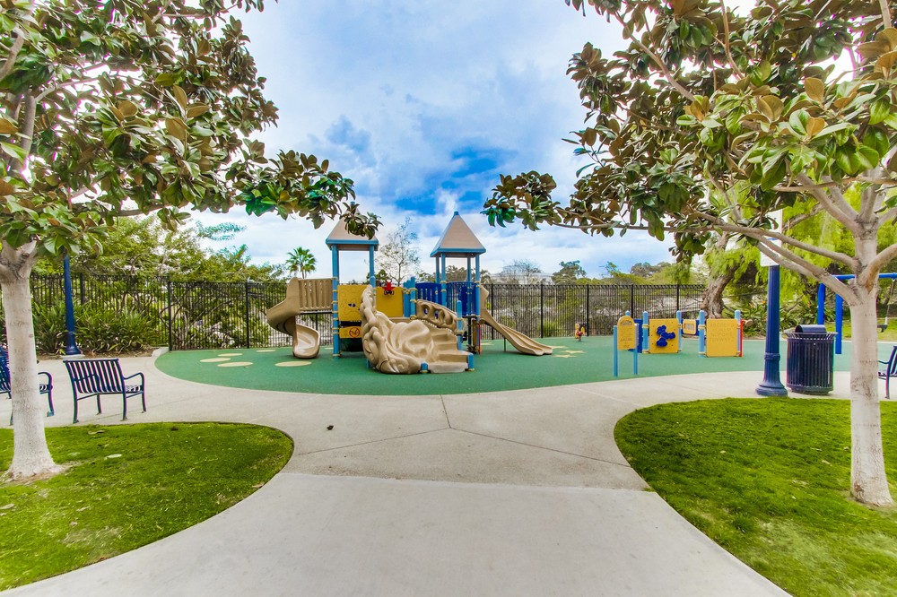 Virtual tour photo 60 of 66 for 1640 10th Avenue #301