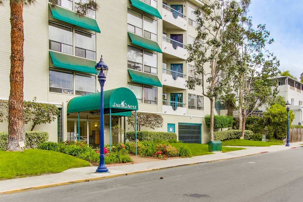 Virtual tour photo 63 of 66 for 1640 10th Avenue #301