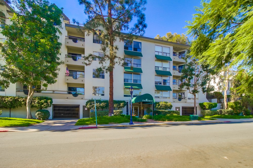 Virtual tour photo 3 of 30 for 1640 Tenth Ave #104