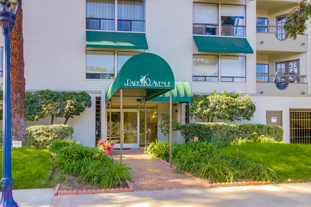 Virtual tour photo 7 of 30 for 1640 Tenth Ave #104