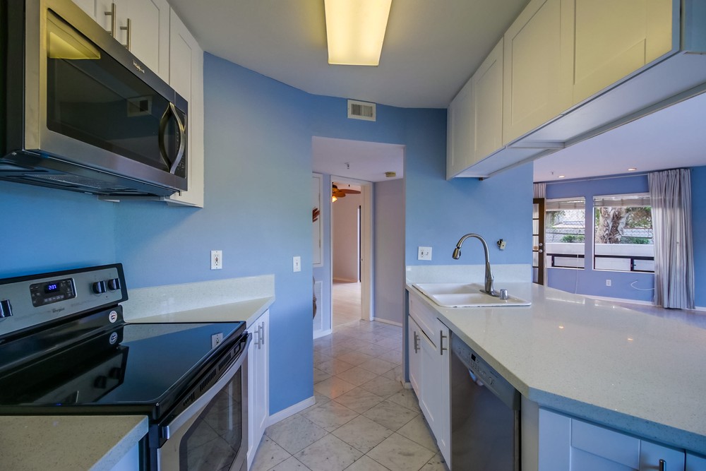 Virtual tour photo 12 of 30 for 1640 Tenth Ave #104