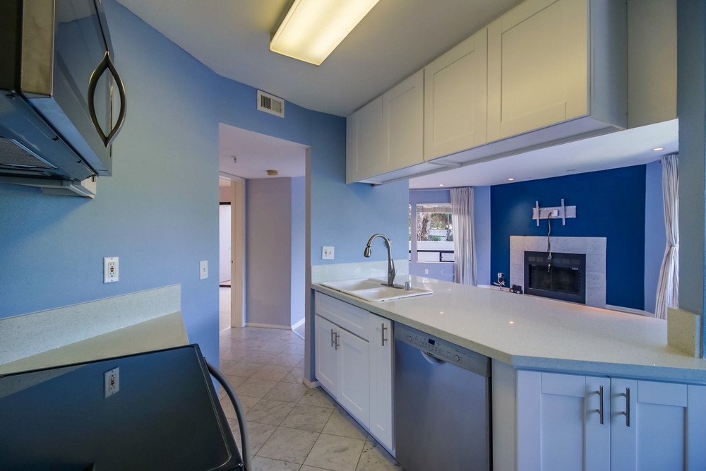 Virtual tour photo 13 of 30 for 1640 Tenth Ave #104