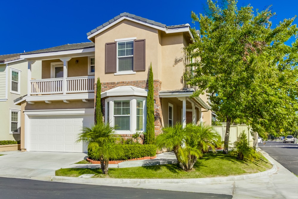 Virtual tour photo 1 of 46 for 16413 Camelas Walk