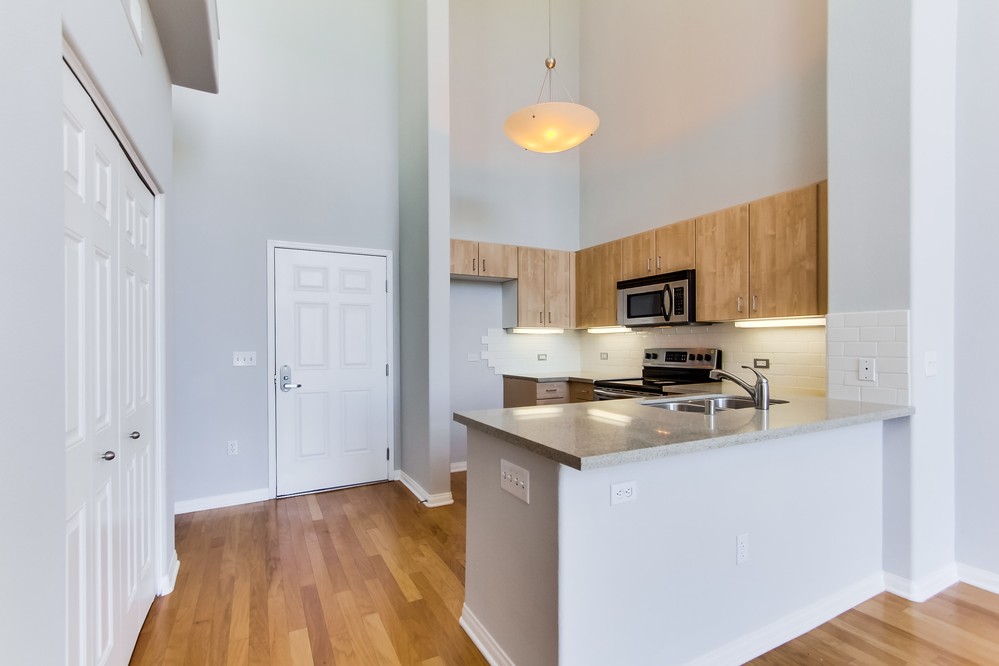 Virtual tour photo 4 of 26 for 1642 7th Ave #530