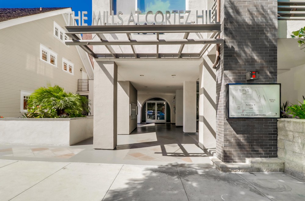 Virtual tour photo 6 of 51 for 1642 Seventh Ave