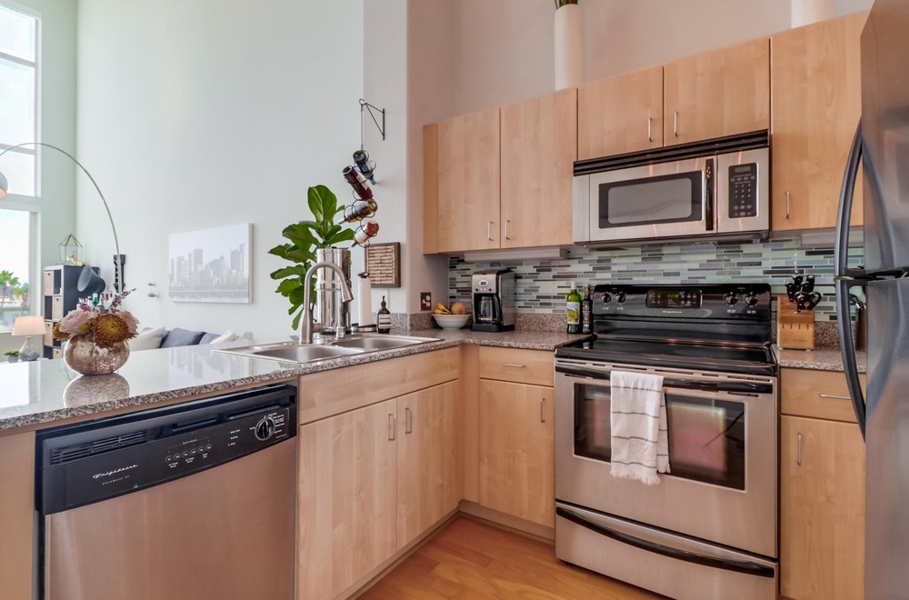 Virtual tour photo 22 of 51 for 1642 Seventh Ave