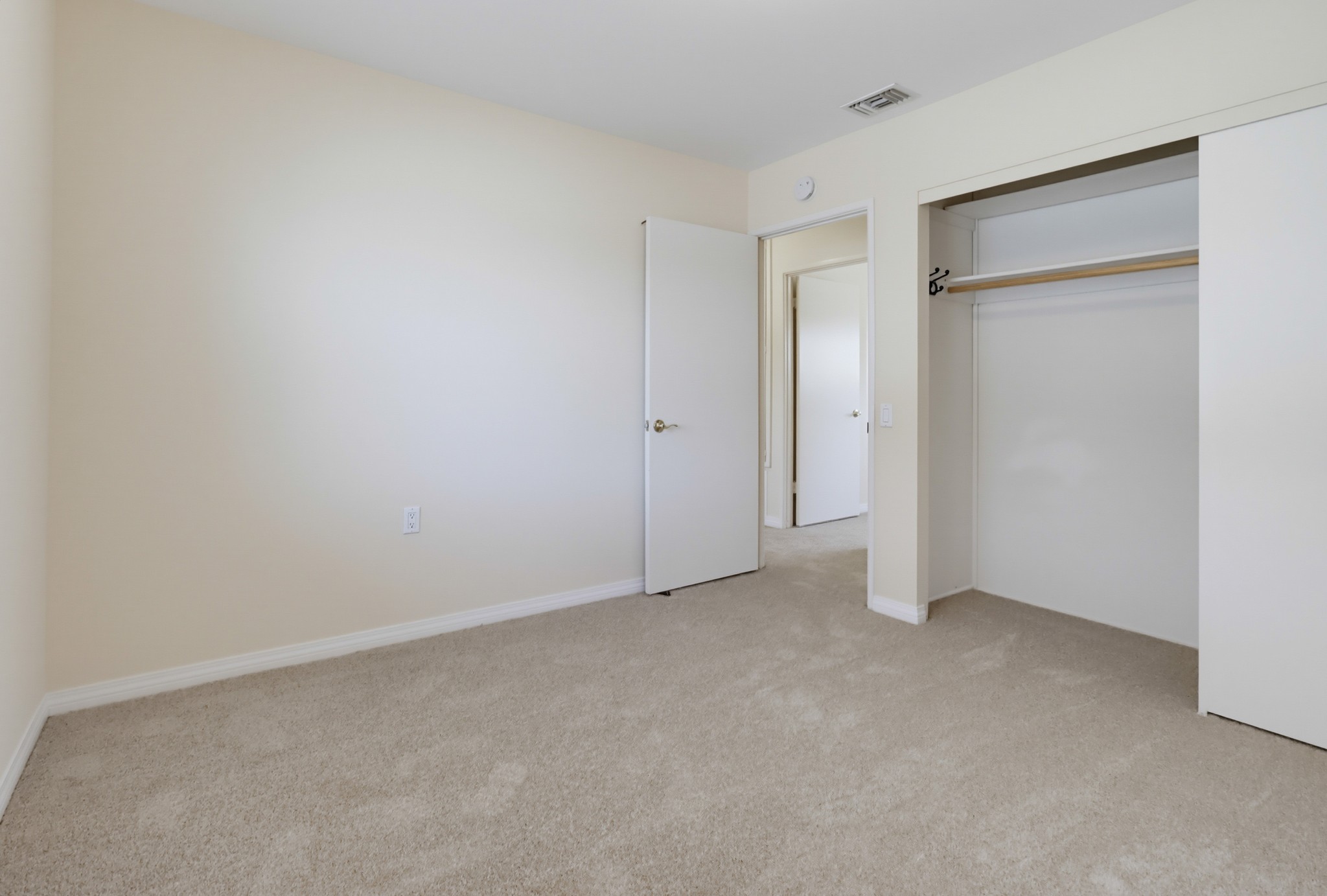 Virtual tour photo 22 of 46 for 16422 Sarape Dr