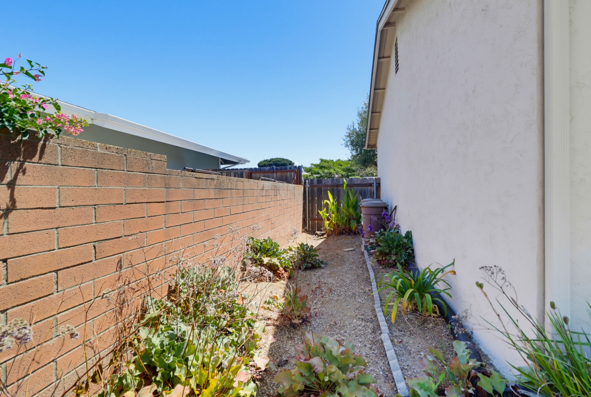 Virtual tour photo 42 of 46 for 16422 Sarape Dr