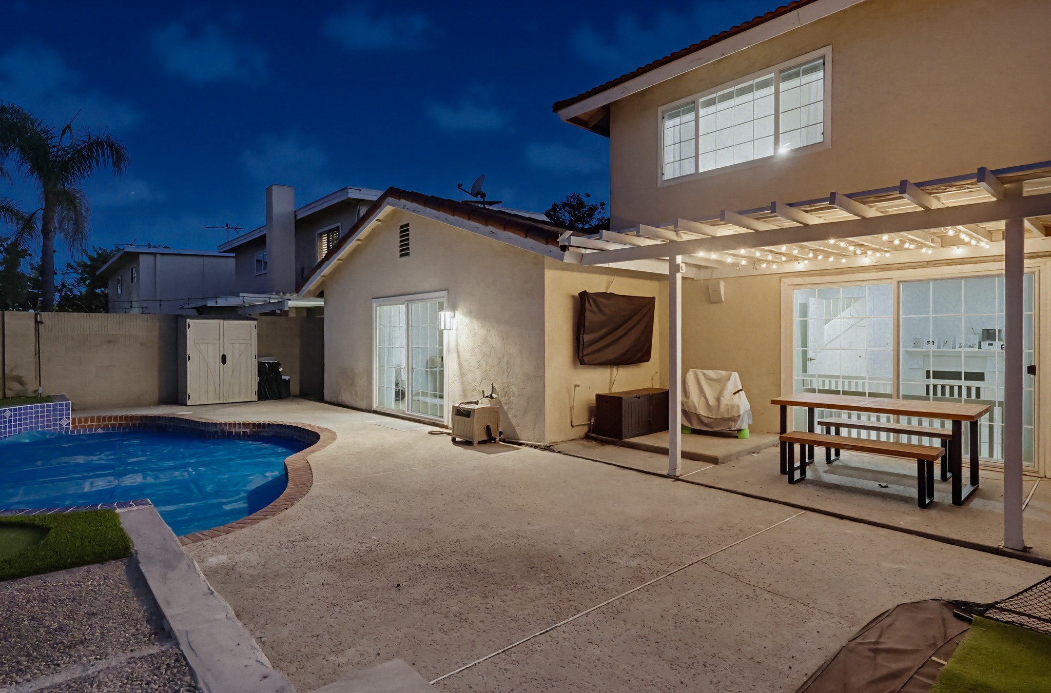 Virtual tour photo 15 of 97 for 16424 Holmes Pl