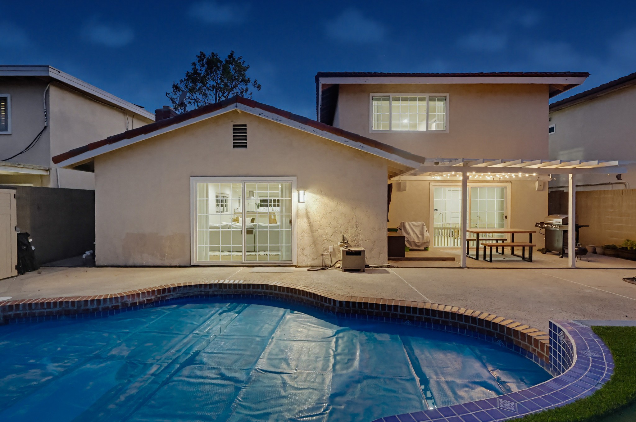Virtual tour photo 17 of 97 for 16424 Holmes Pl