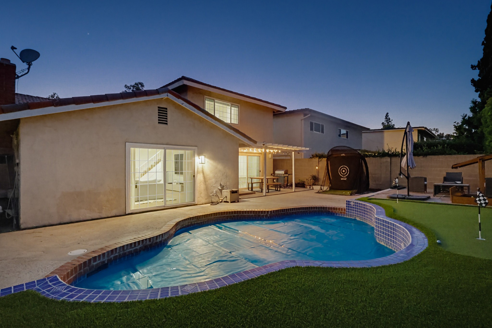 Virtual tour photo 18 of 97 for 16424 Holmes Pl