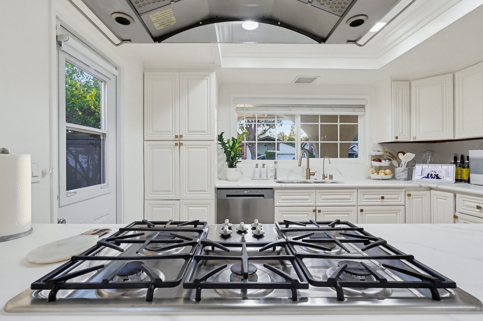 Virtual tour photo 40 of 97 for 16424 Holmes Pl