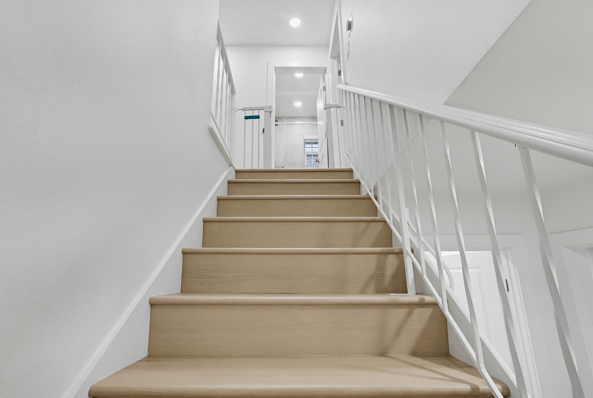 Virtual tour photo 58 of 97 for 16424 Holmes Pl