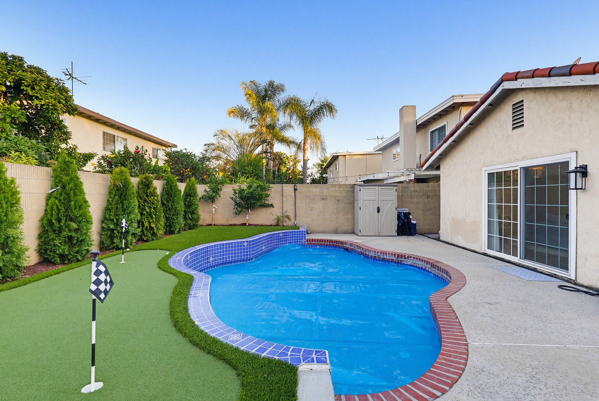 Virtual tour photo 89 of 97 for 16424 Holmes Pl