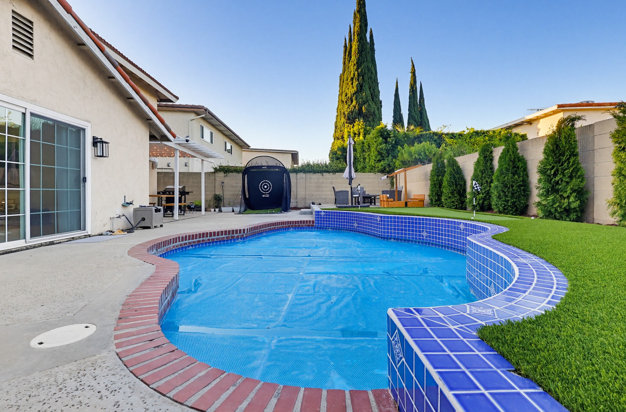 Virtual tour photo 95 of 97 for 16424 Holmes Pl
