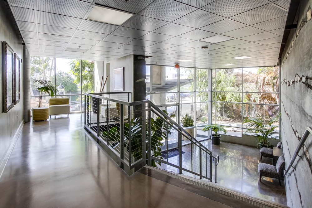 Virtual tour photo 10 of 47 for 1643 Sixth Ave APT 308