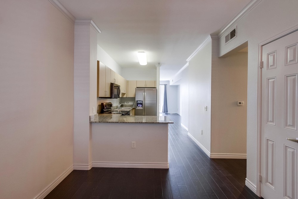 Virtual tour photo 16 of 47 for 1643 Sixth Ave APT 308