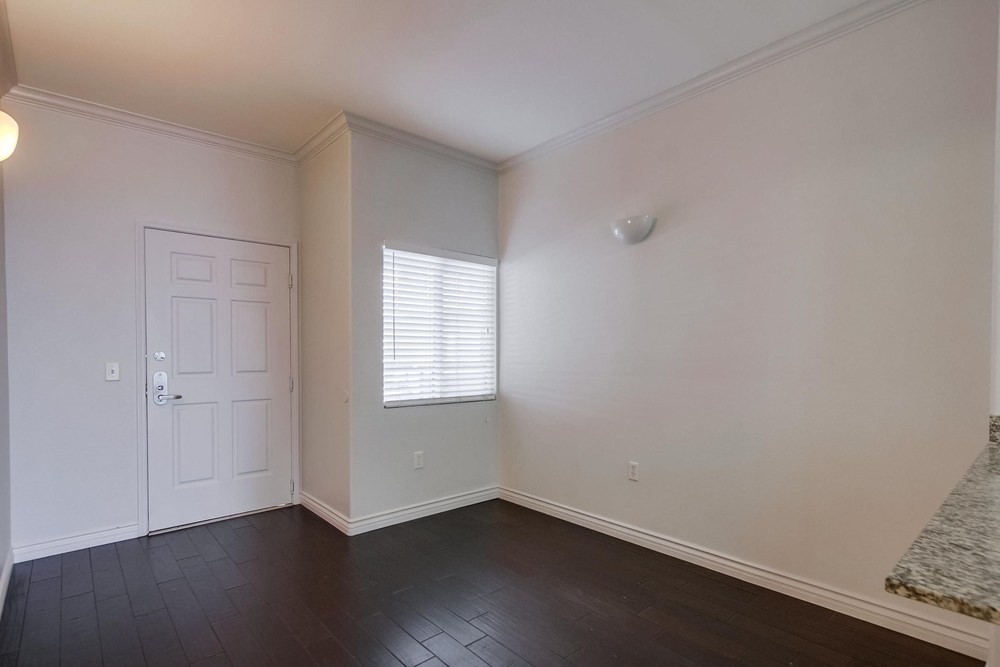 Virtual tour photo 18 of 47 for 1643 Sixth Ave APT 308