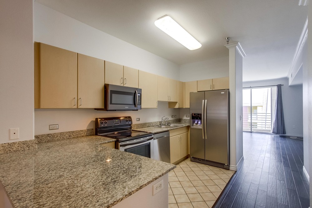 Virtual tour photo 20 of 47 for 1643 Sixth Ave APT 308