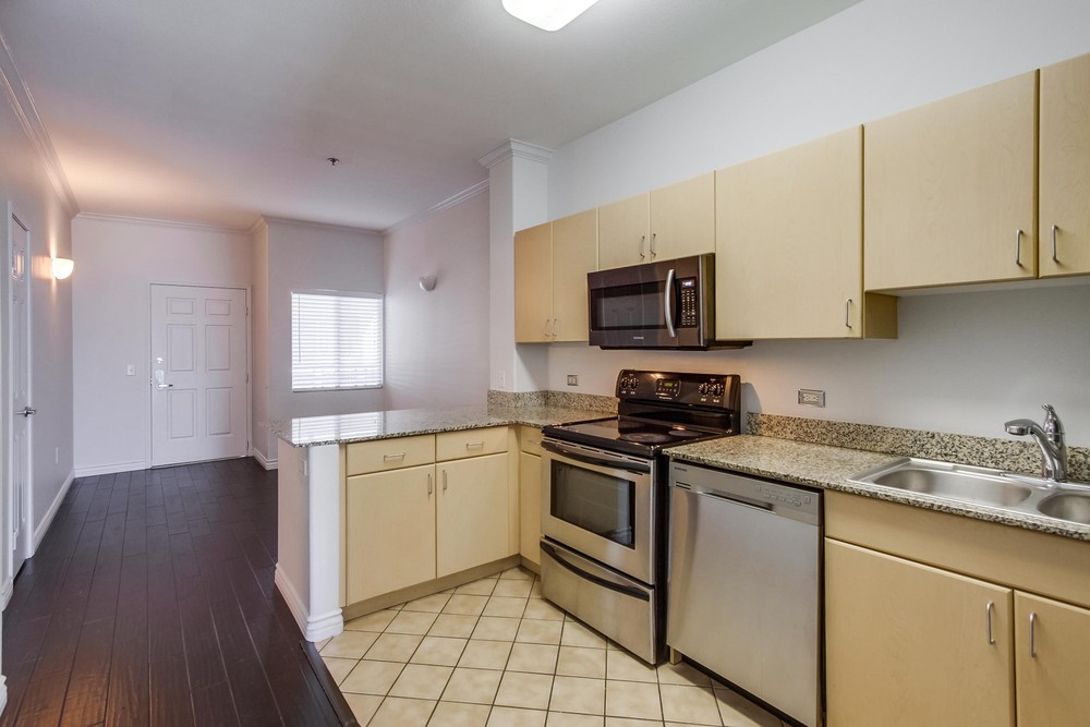 Virtual tour photo 21 of 47 for 1643 Sixth Ave APT 308