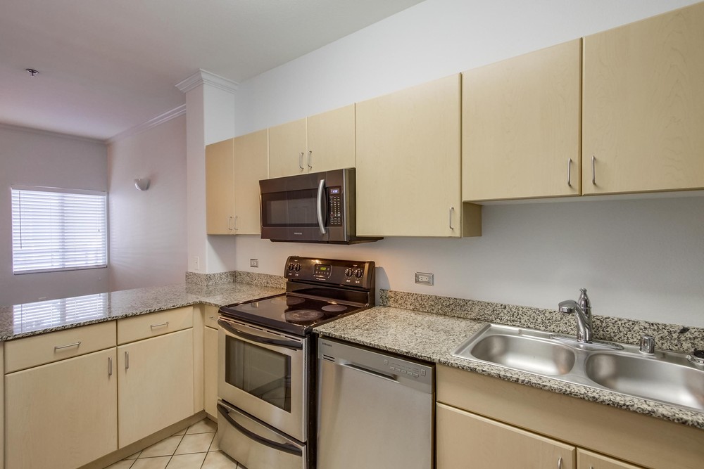 Virtual tour photo 22 of 47 for 1643 Sixth Ave APT 308