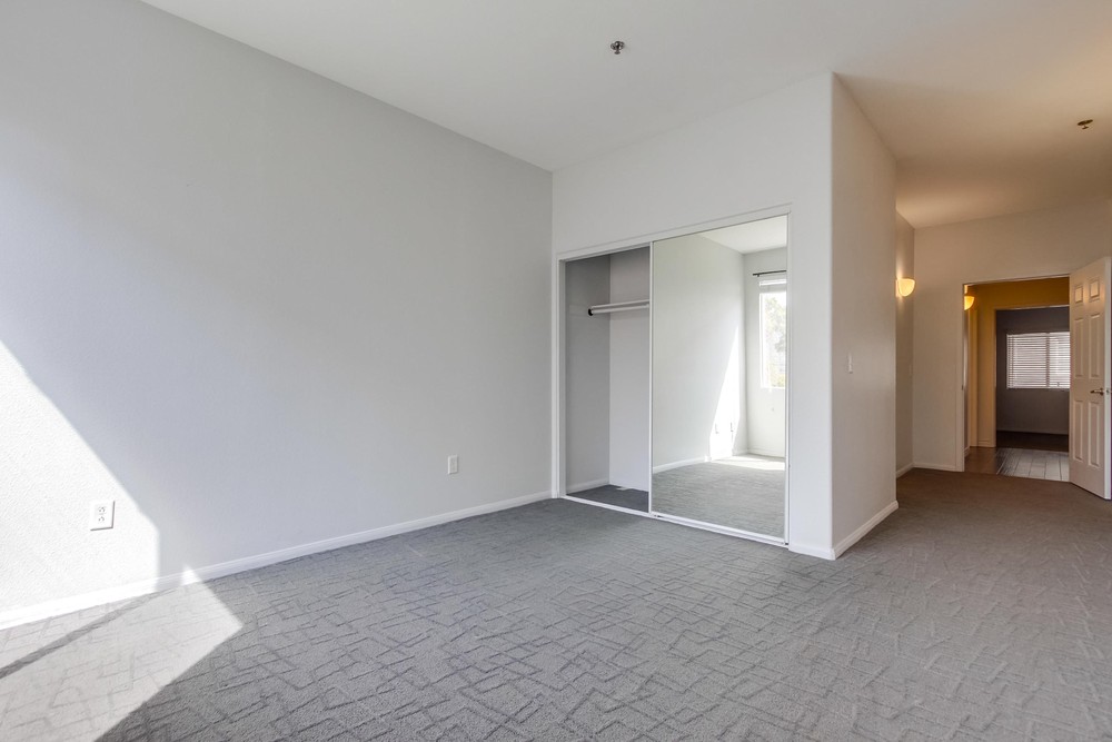 Virtual tour photo 31 of 47 for 1643 Sixth Ave APT 308