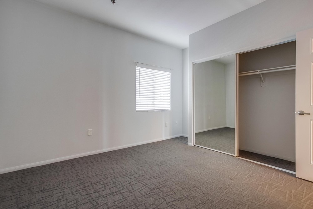 Virtual tour photo 35 of 47 for 1643 Sixth Ave APT 308