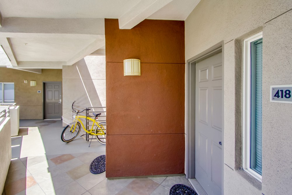 Virtual tour photo 15 of 46 for 1643 Sixth Ave APT 418