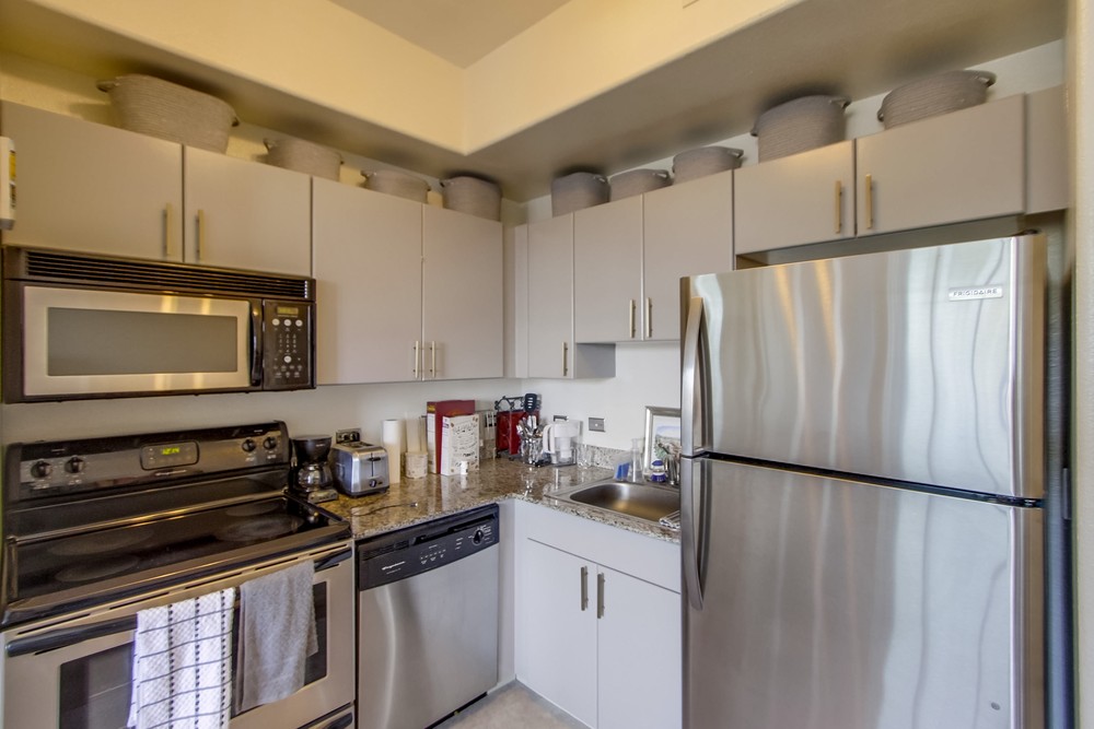 Virtual tour photo 28 of 46 for 1643 Sixth Ave APT 418