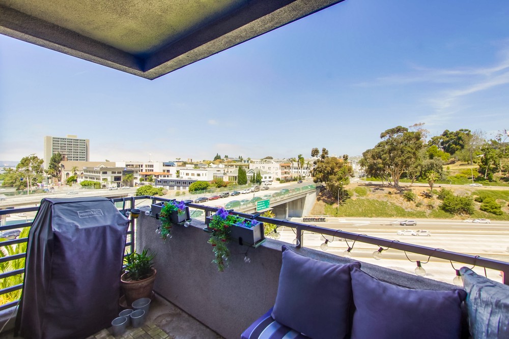 Virtual tour photo 35 of 46 for 1643 Sixth Ave APT 418