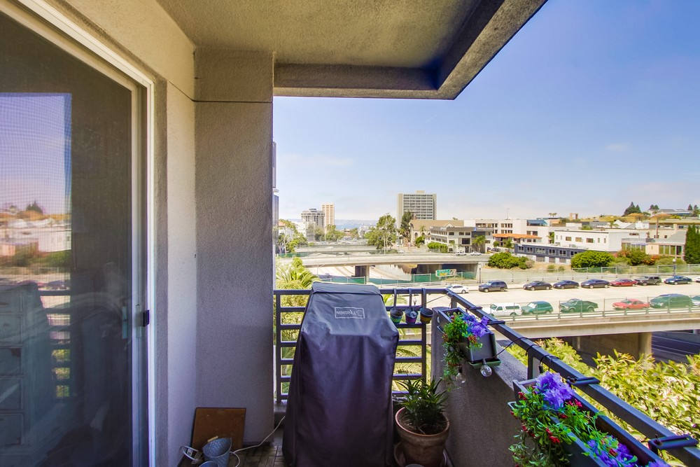 Virtual tour photo 36 of 46 for 1643 Sixth Ave APT 418