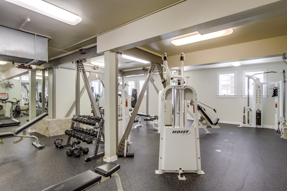 Virtual tour photo 44 of 46 for 1643 Sixth Ave APT 418