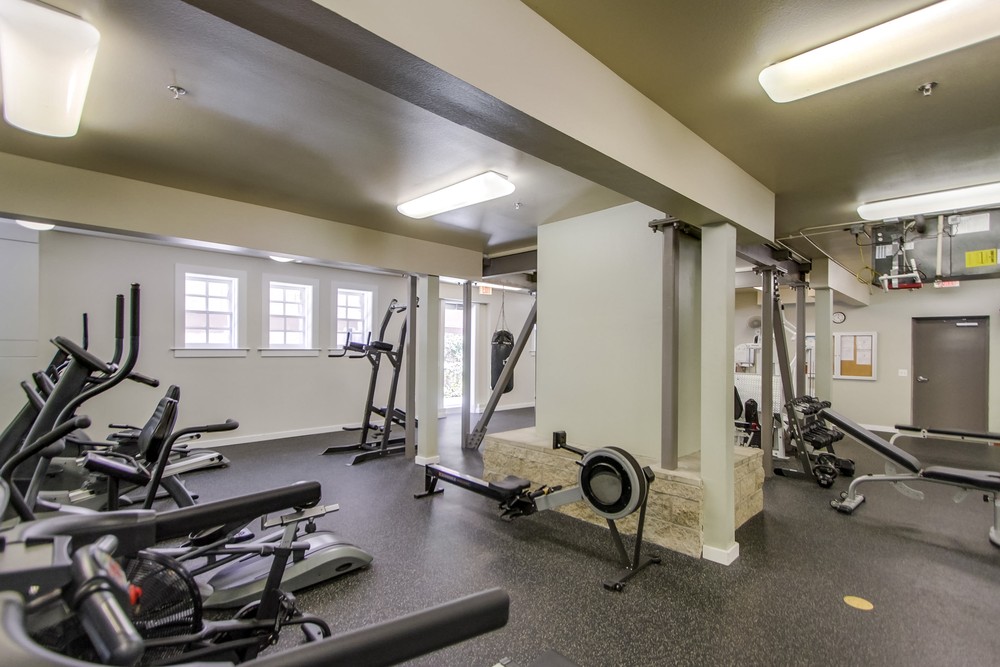 Virtual tour photo 46 of 46 for 1643 Sixth Ave APT 418