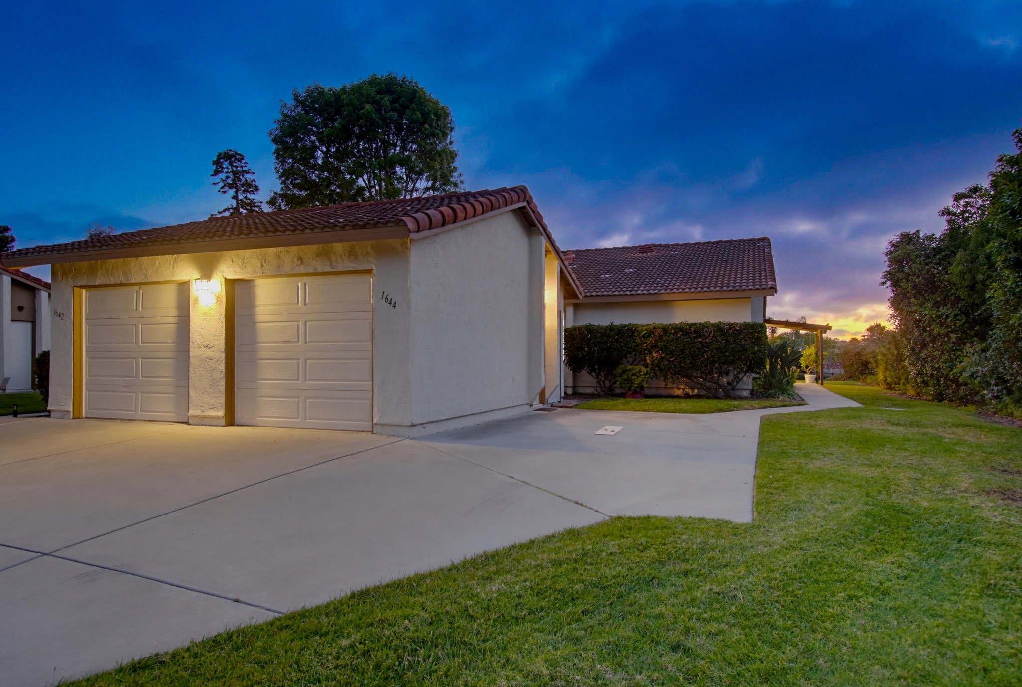 Virtual tour photo 5 of 63 for 1644 Forestdale Dr